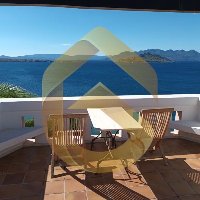 835105 – Μεζονέτα Προς Πώληση, Αίγινα, 82 τ.μ., €290.000