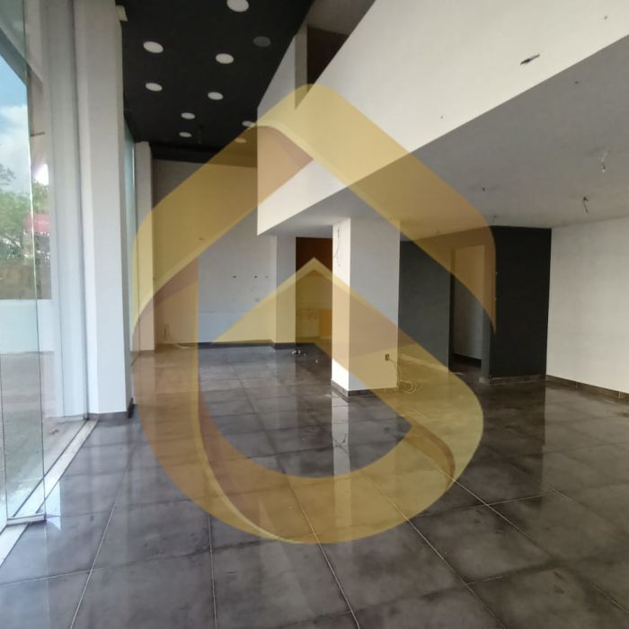 2273565 -Κατάστημα μεγάλης προβολής σε εμπορικό δρόμο στο Παλαιό Φάληρο | 140τμ | 300.000