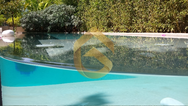 48984 – Kavouri | Exotic Zen Minimal Villa | 370 τ.μ. με θέα θάλασσα, μόλις 100 μέτρα από τη θάλασσα, €10.800.000