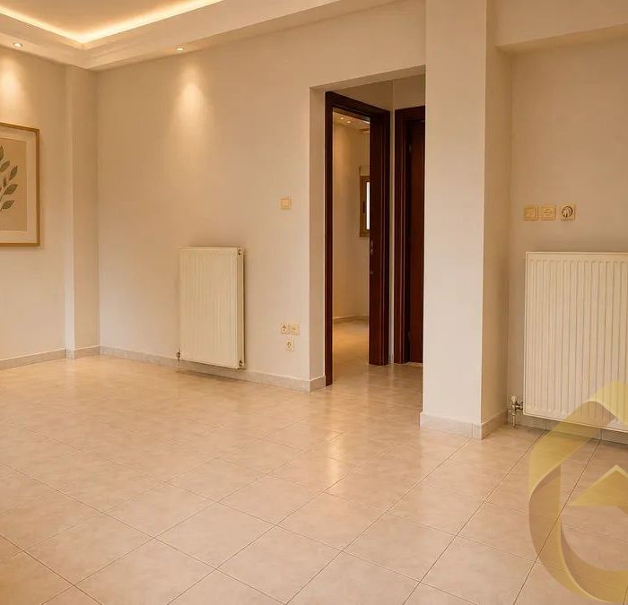 2546795 -Voula Center, Renovated 166 sq.m. Apartment with Exclusive-Use Garden | €900.000